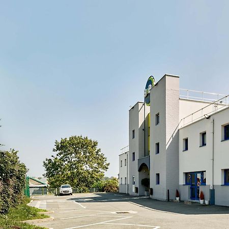 B&B Hotel Montlhery Linas Екстер'єр фото