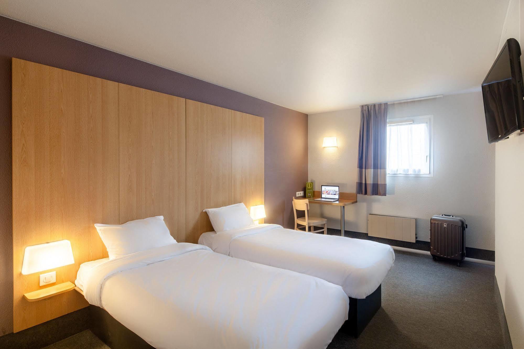 B&B Hotel Montlhery Linas Екстер'єр фото
