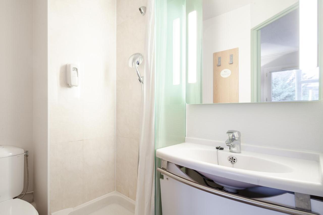 B&B Hotel Montlhery Linas Екстер'єр фото